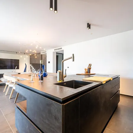 Suva Punta Luxe Villa