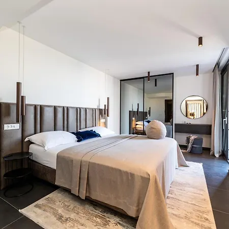 Suva Punta Luxe
