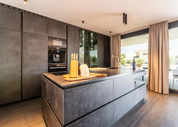 Suva Punta Luxe Willa