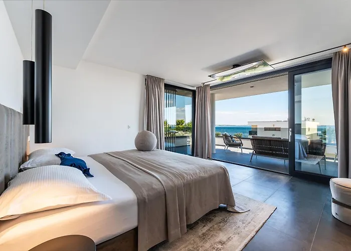 Villa Suva Punta Luxe Vir