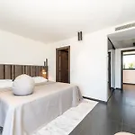 Вилла Suva Punta Luxe *