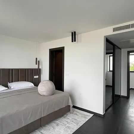 Suva Punta Luxe * Vir
