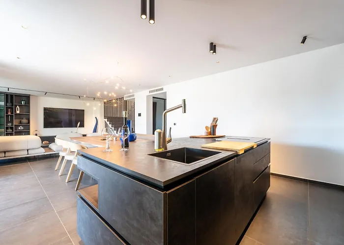 Suva Punta Luxe Willa