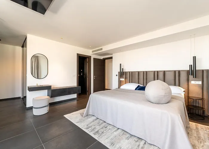 Suva Punta Luxe Villa Vir